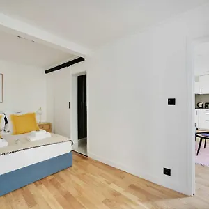 https://amazing-and-cosy-apartment-4p1br.fr-paris.fr